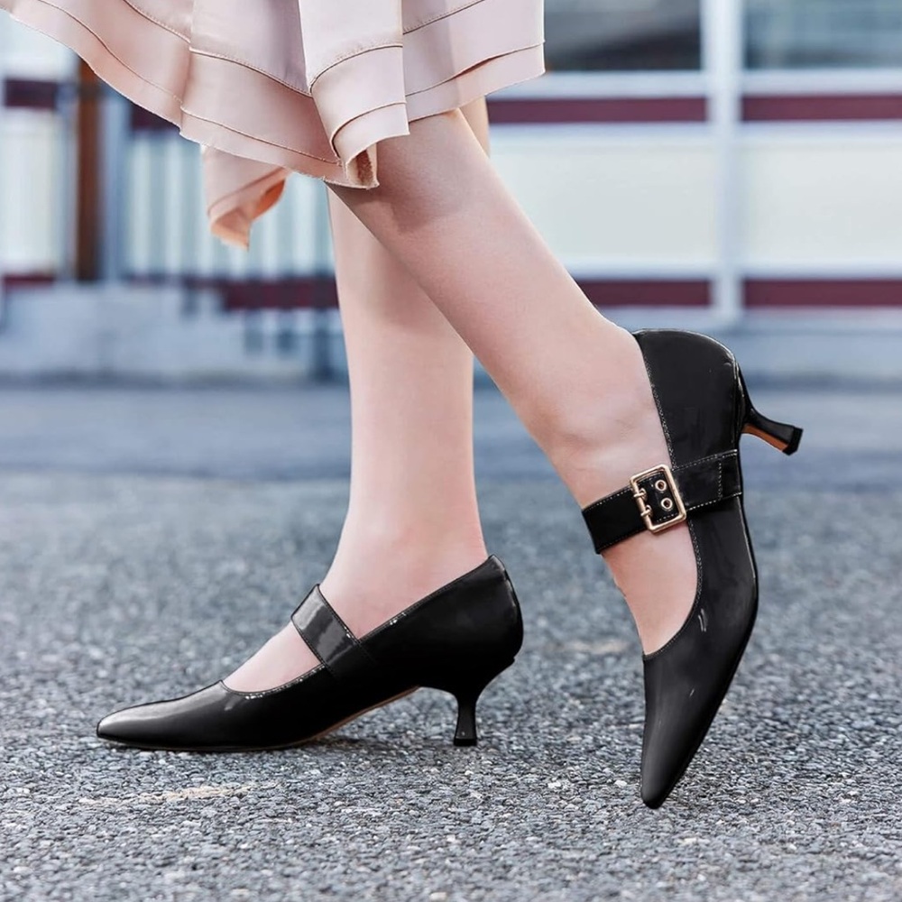 Women’s Black Mary Jane Kitten Heel Pumps with Buckle
